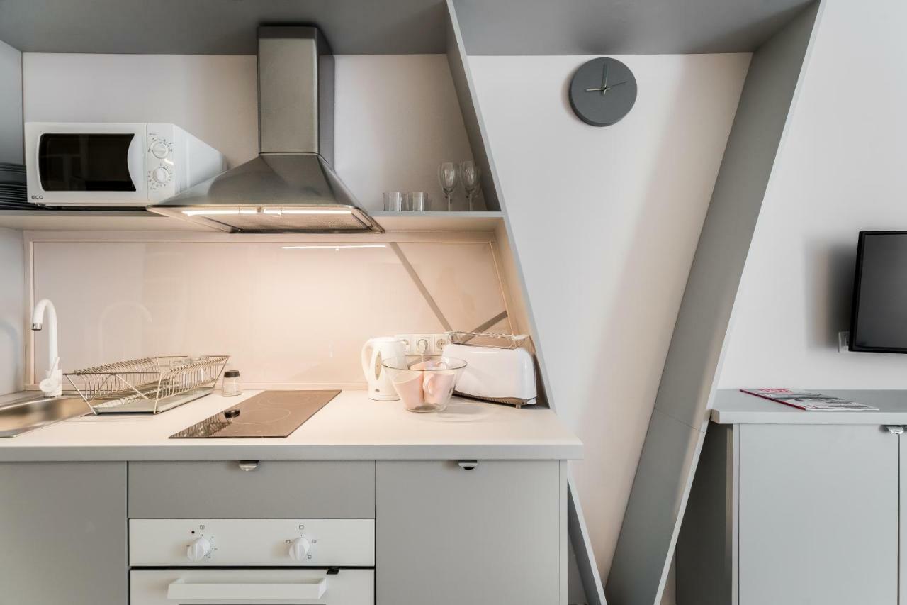 Apartment The Grey - Studio With Sleeping Loft In The Center Of Budapest